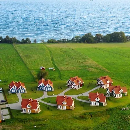 Holiday Village Mamry Directly On The Lake In Prázdninový dům *